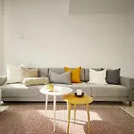 Villa Gold II